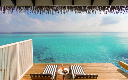 SAii Lagoon Maldives, Curio Collection by Hilton-Overwater Villa_outdoor deck_3_17268